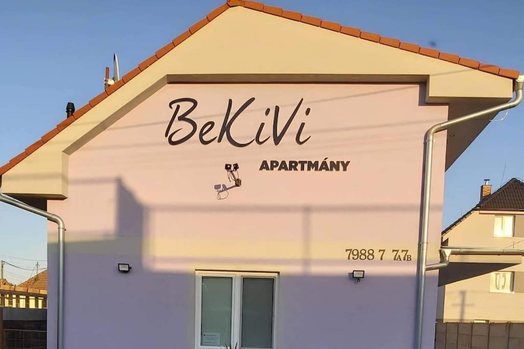 Bekivi Apartmany Dunajská Streda Exteriér fotografie