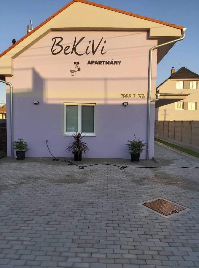 Bekivi Apartmany Dunajská Streda Exteriér fotografie