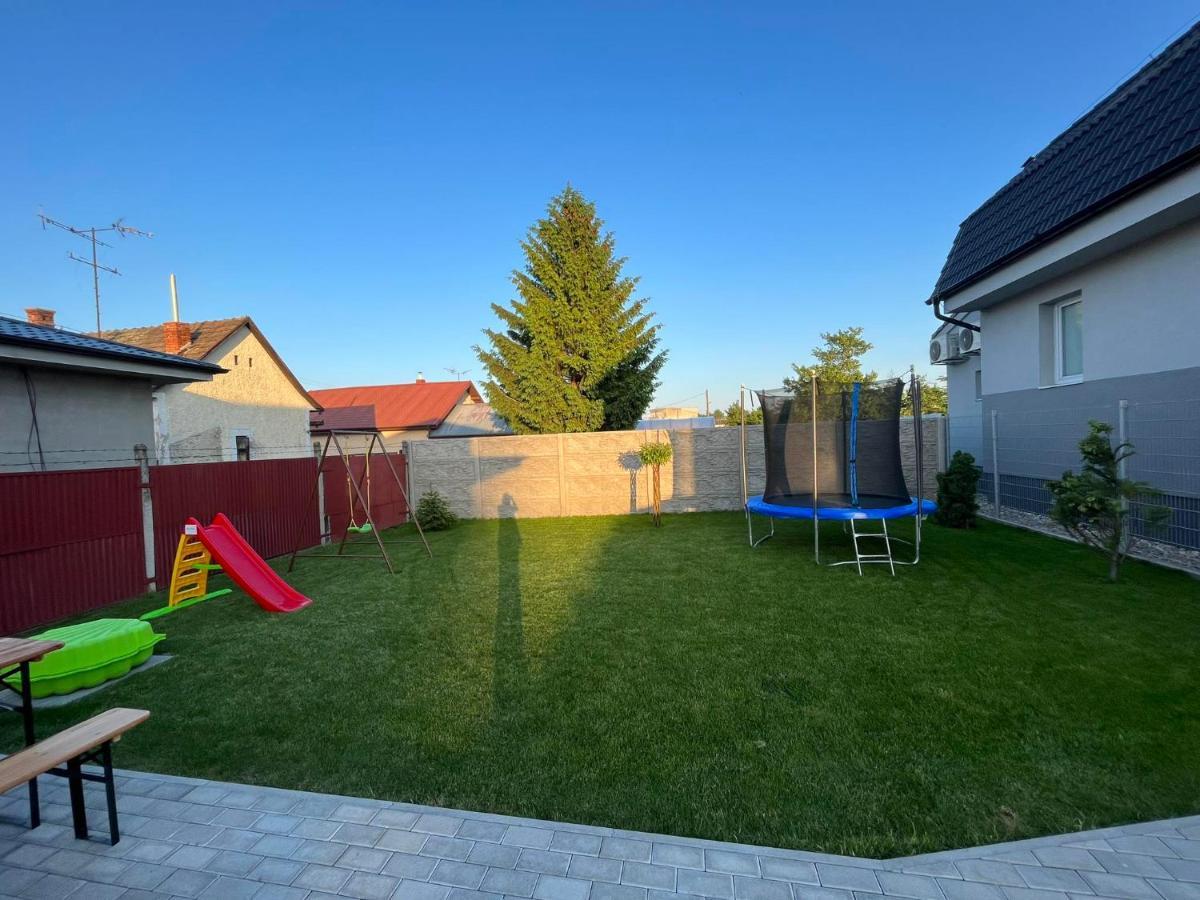 Bekivi Apartmany Dunajská Streda Exteriér fotografie