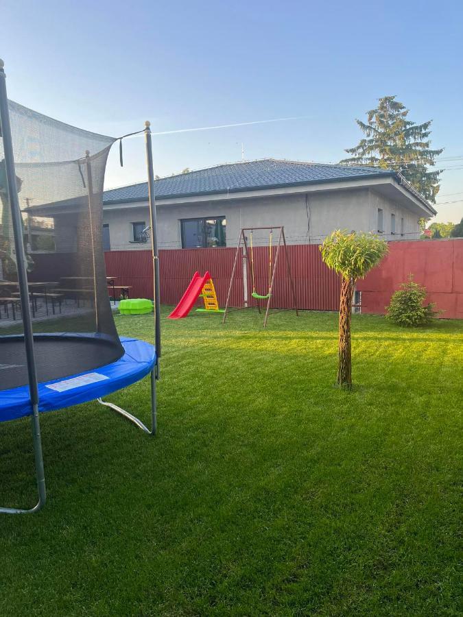 Bekivi Apartmany Dunajská Streda Exteriér fotografie